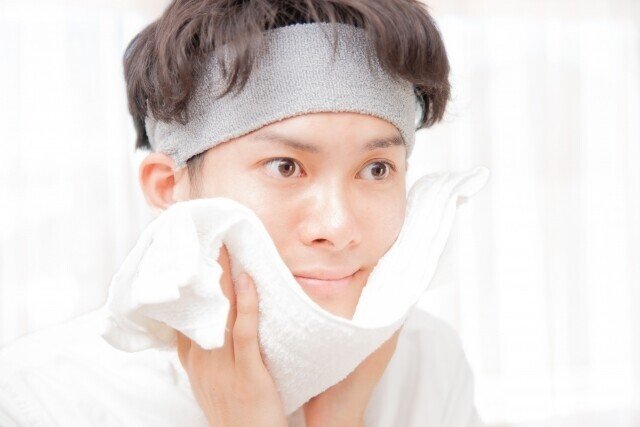 顔の臭い改善 対策には 洗顔料と化粧水とアレが大事だった 名倉潔 Note 顔の臭い改善 対策には 洗顔料と化粧水とアレが大事だった 名倉潔 Note