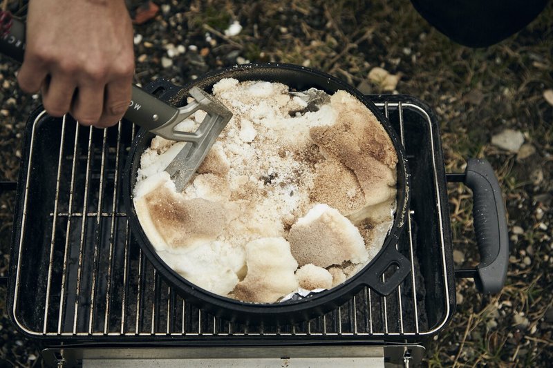 プロが教える 絶品キャンプレシピ 34 鯛の塩釜焼き ソトレシピ シーザスターズ プロが教える 絶品キャンプレシピ 34 鯛の塩釜焼き ソトレシピ シーザスターズ