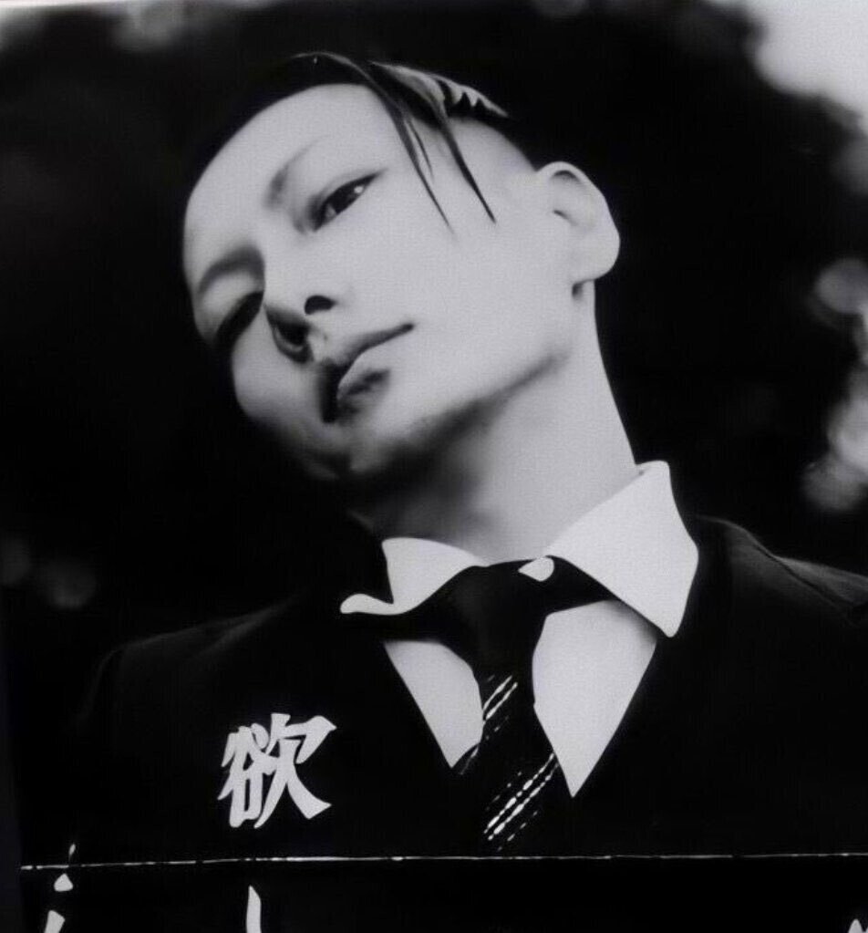 ノンポリのアラサー女子が鳥肌実のライブに行ってみた話 ごまたん Note