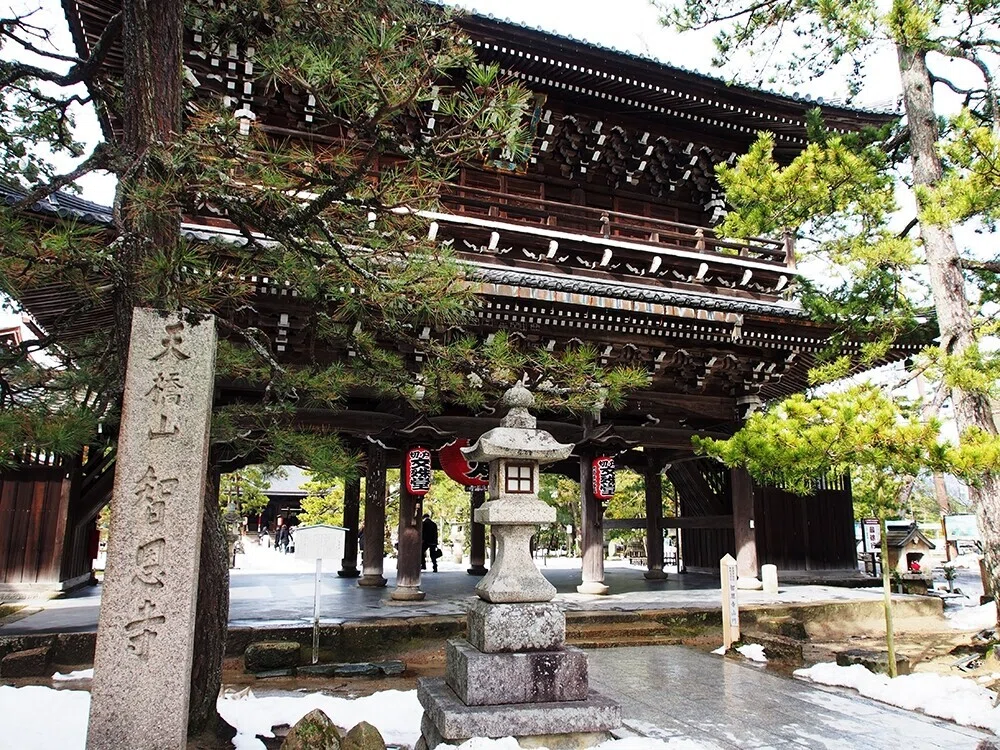 三人寄れば文殊の智恵」でお馴染みの智恩寺｜宮津市広報