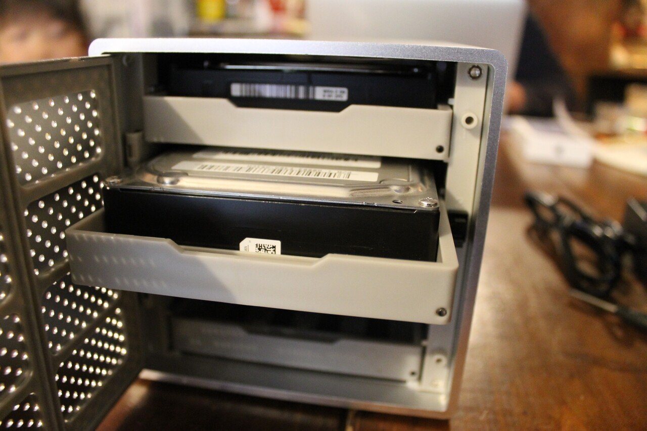 外付けハードディスクケース 110TB 外付けハードディスク - ロジテックINAソリューションズ株式会社