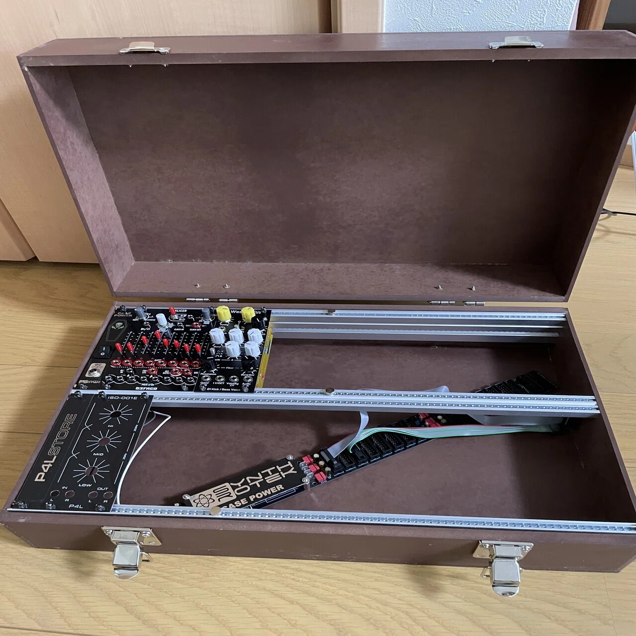 Eurorack Modular Case を自作しました｜gou.s