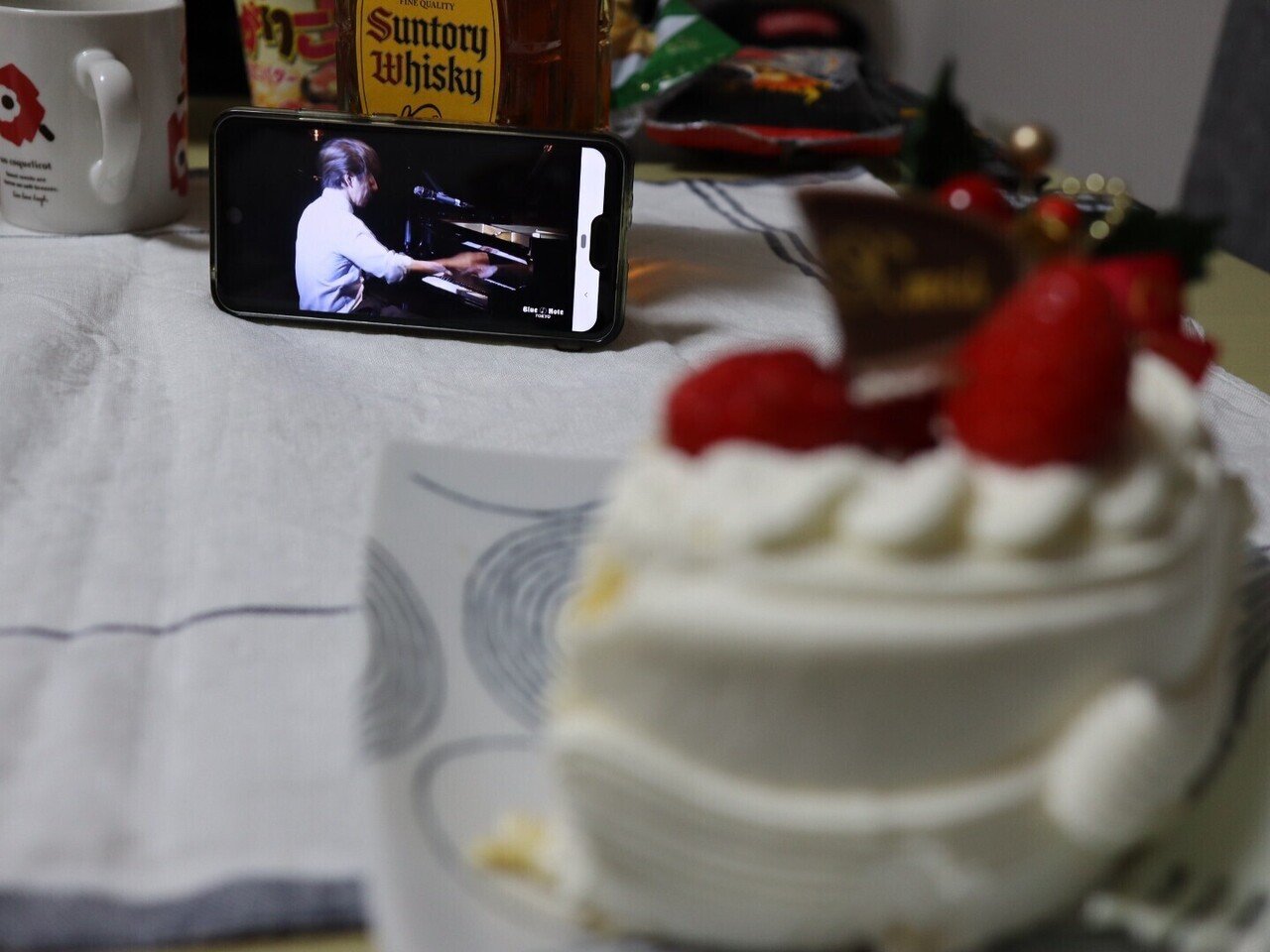 ケーキ越しに見るhiatusのブルーノート公演 メリークリスマス 椰子実ちよこ Note