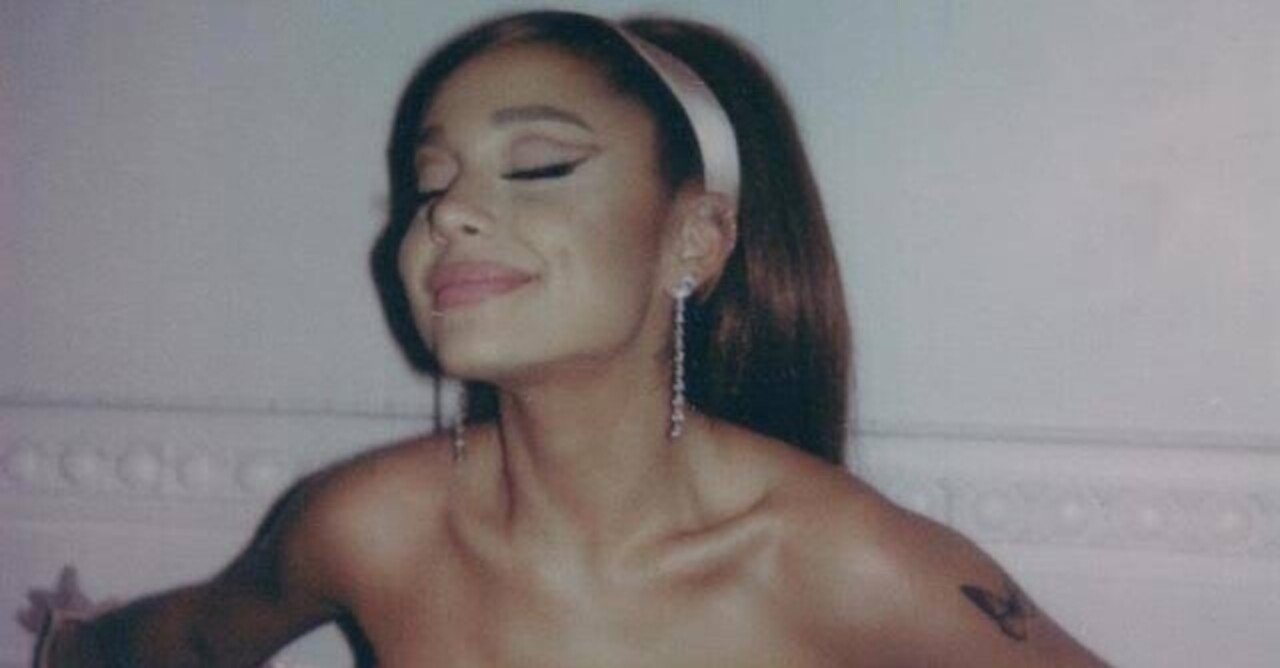 アリアナ・グランデ エロ ベストヒットUSA 12月26日 【アリアナ・グランデの34+35が初登場】|ricky