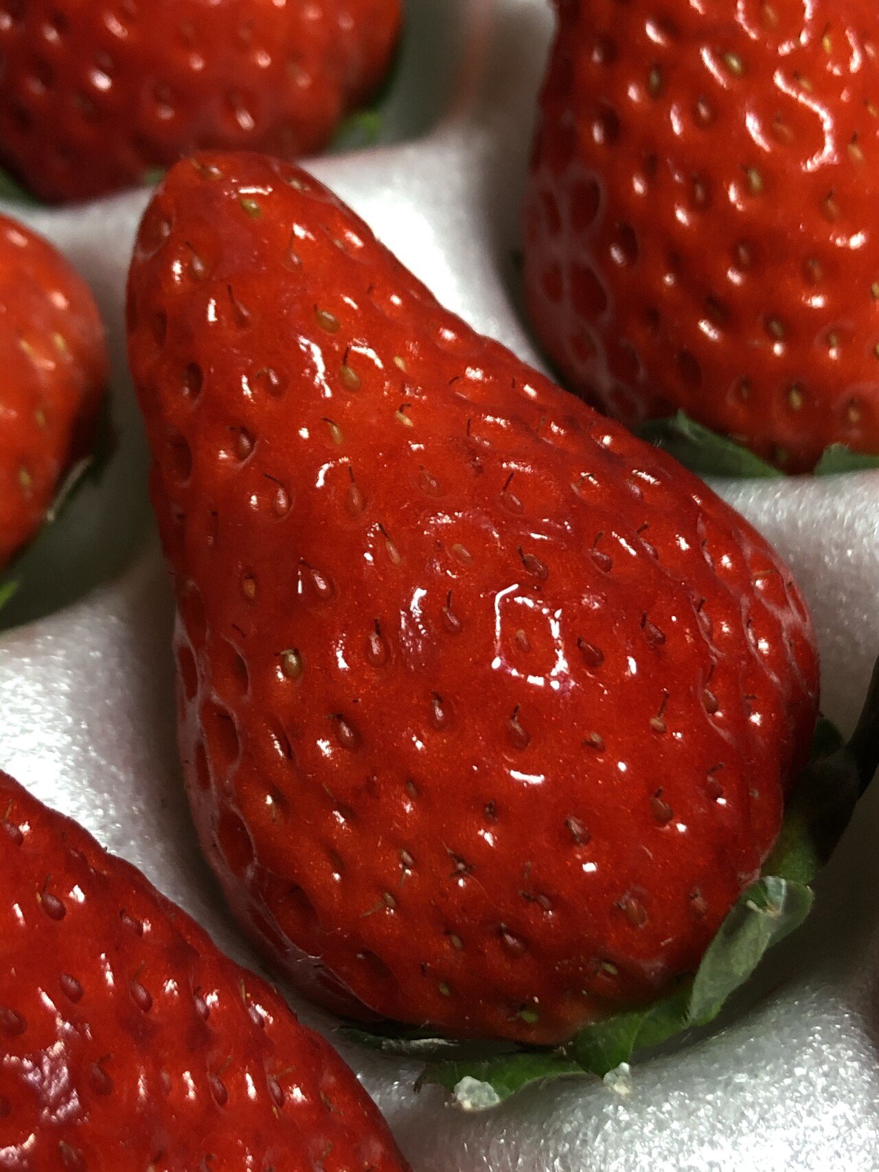 きらぴ香 静岡県生まれの新品種です 味もカタチもこれぞイチゴ って感じで 美味しい フルーツの進化は凄いですね かなえ Note