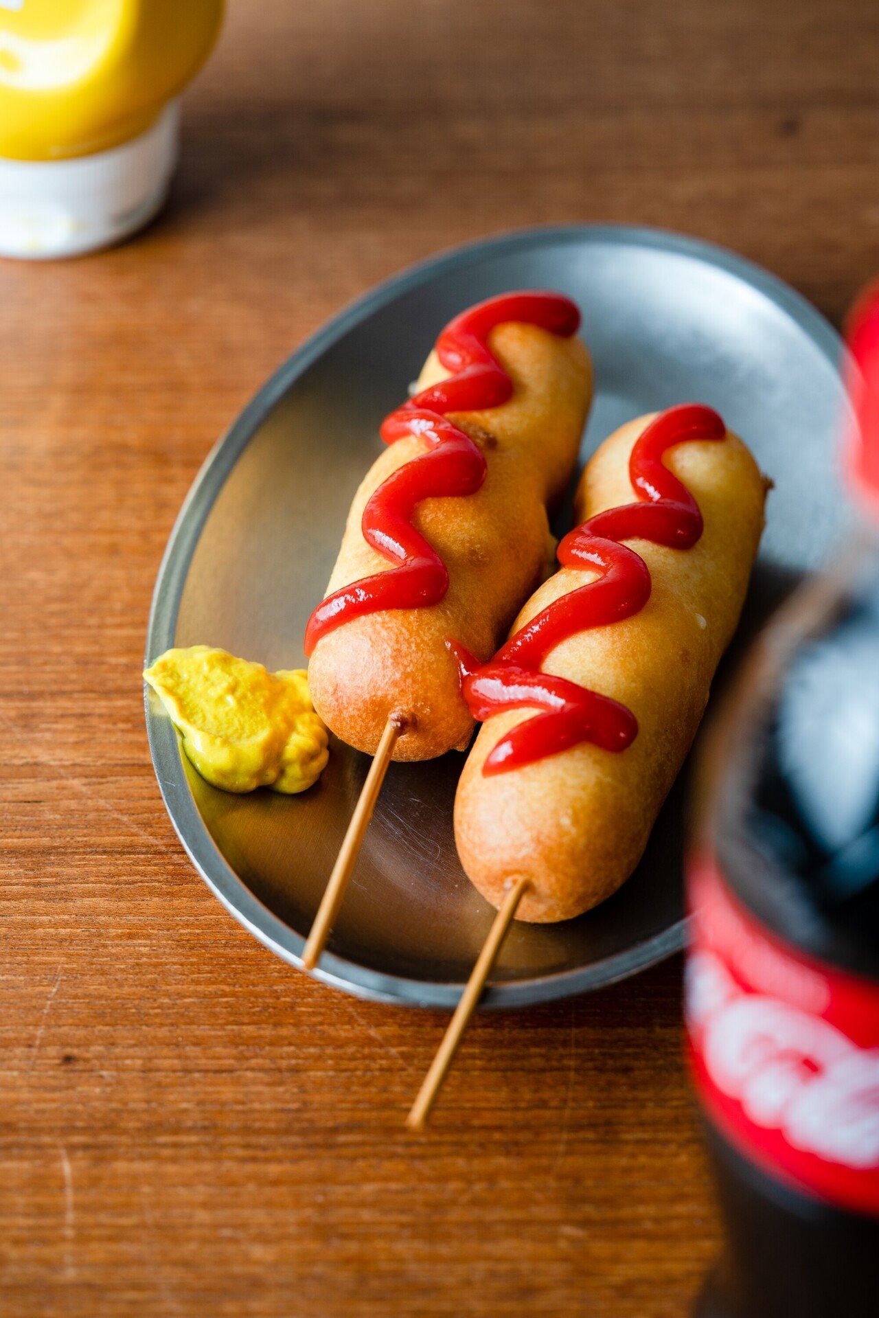 モッツァレラチーズと魚肉ソーセージのアメリカンドッグ Reizoko Ni Almonde 冷蔵庫にあるもんで Note モッツァレラチーズと魚肉ソーセージのアメリカンドッグ Reizoko Ni Almonde 冷蔵庫にあるもんで Note