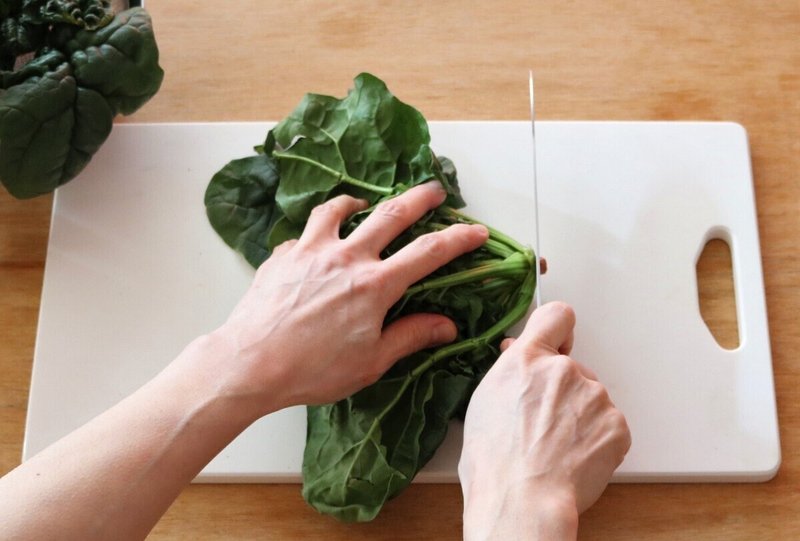 ちぢみほうれん草 どう洗って どうゆでる コープさっぽろの広報誌 Cho Co Tto ちょこっと