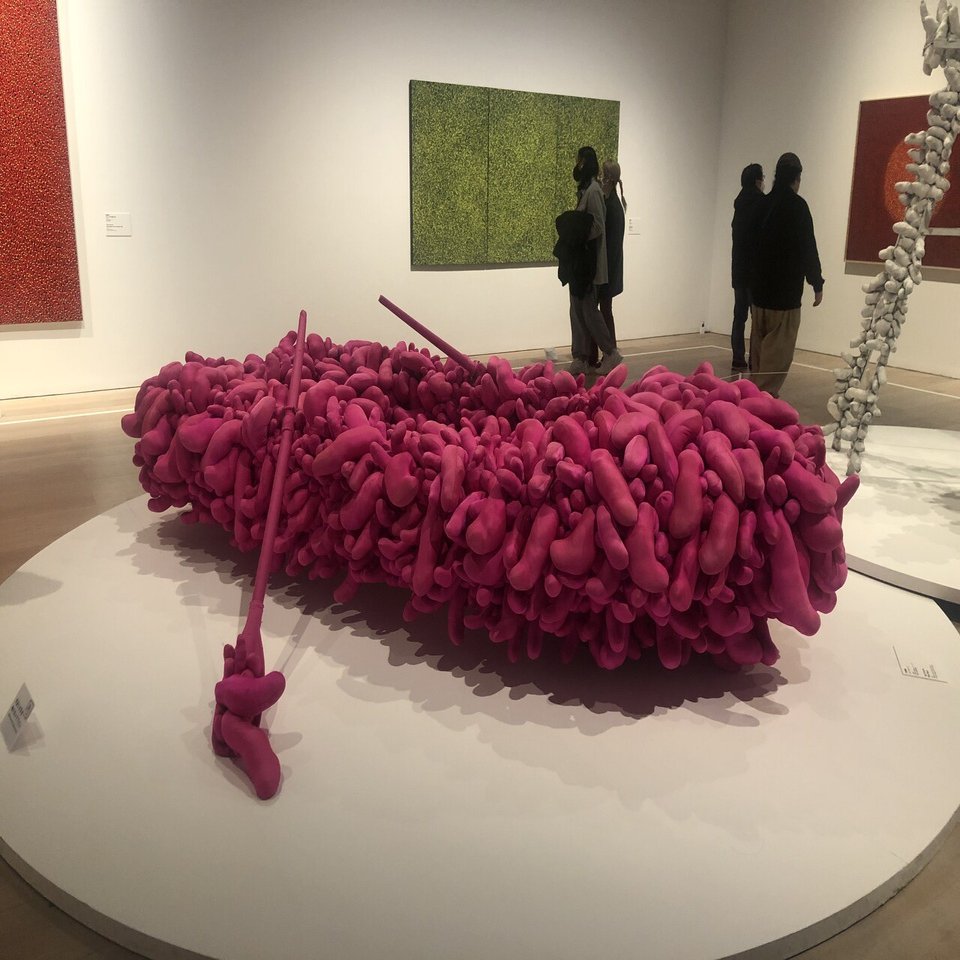 STARS展に寄せてー草間彌生は気味が悪い？奈良美智は子供でも描ける絵