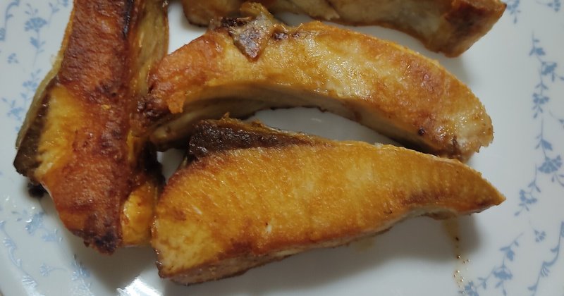 ブリをフライパンで塩焼きする 諸行 Note ブリをフライパンで塩焼きする 諸行 Note