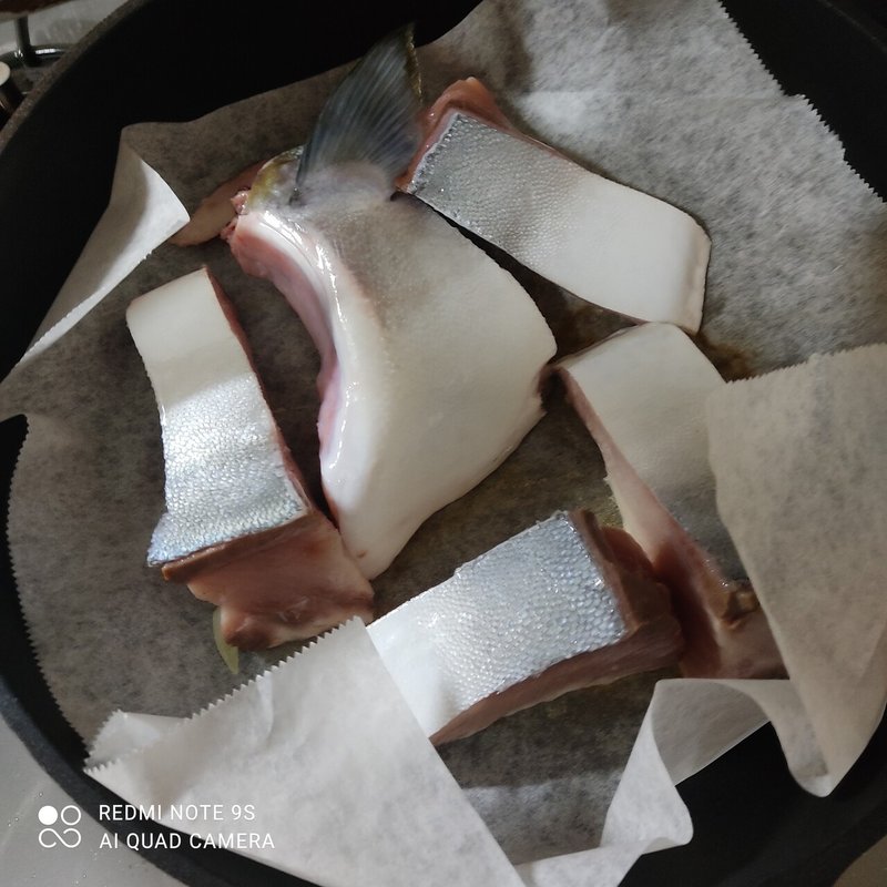 ブリをフライパンで塩焼きする 諸行 Note ブリをフライパンで塩焼きする 諸行 Note