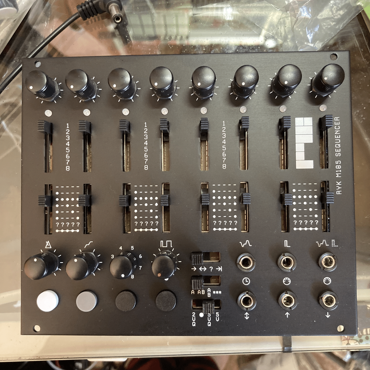 RYK Modular M185 Sequencer モジュラーシンセ RYK Modular M185 Sequencer - Eurorack Module on ModularGrid