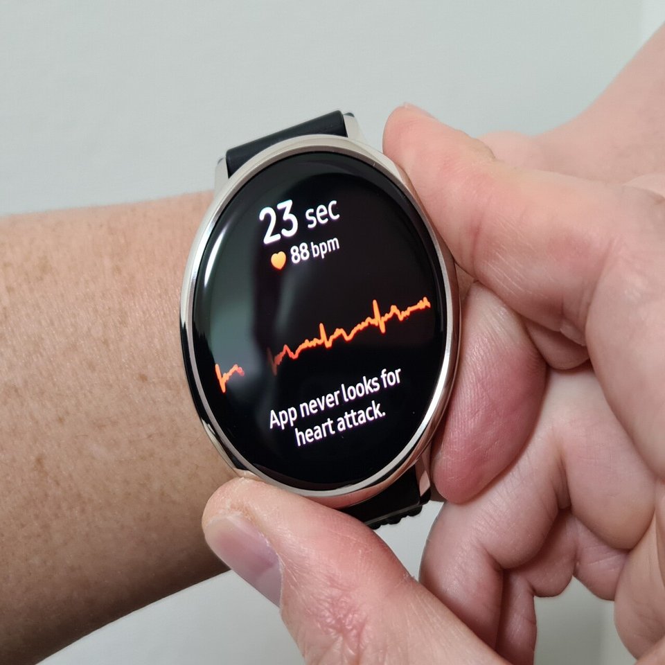 Galaxy Watch Active 2 1年レビューまとめ。買った時より満足度が