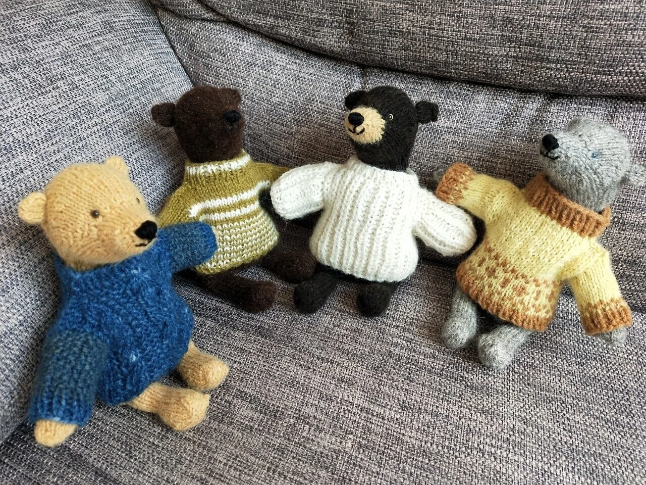 vintage bear ❀ ゼンマイ仕掛けの 編み物 クマさん vintage bear