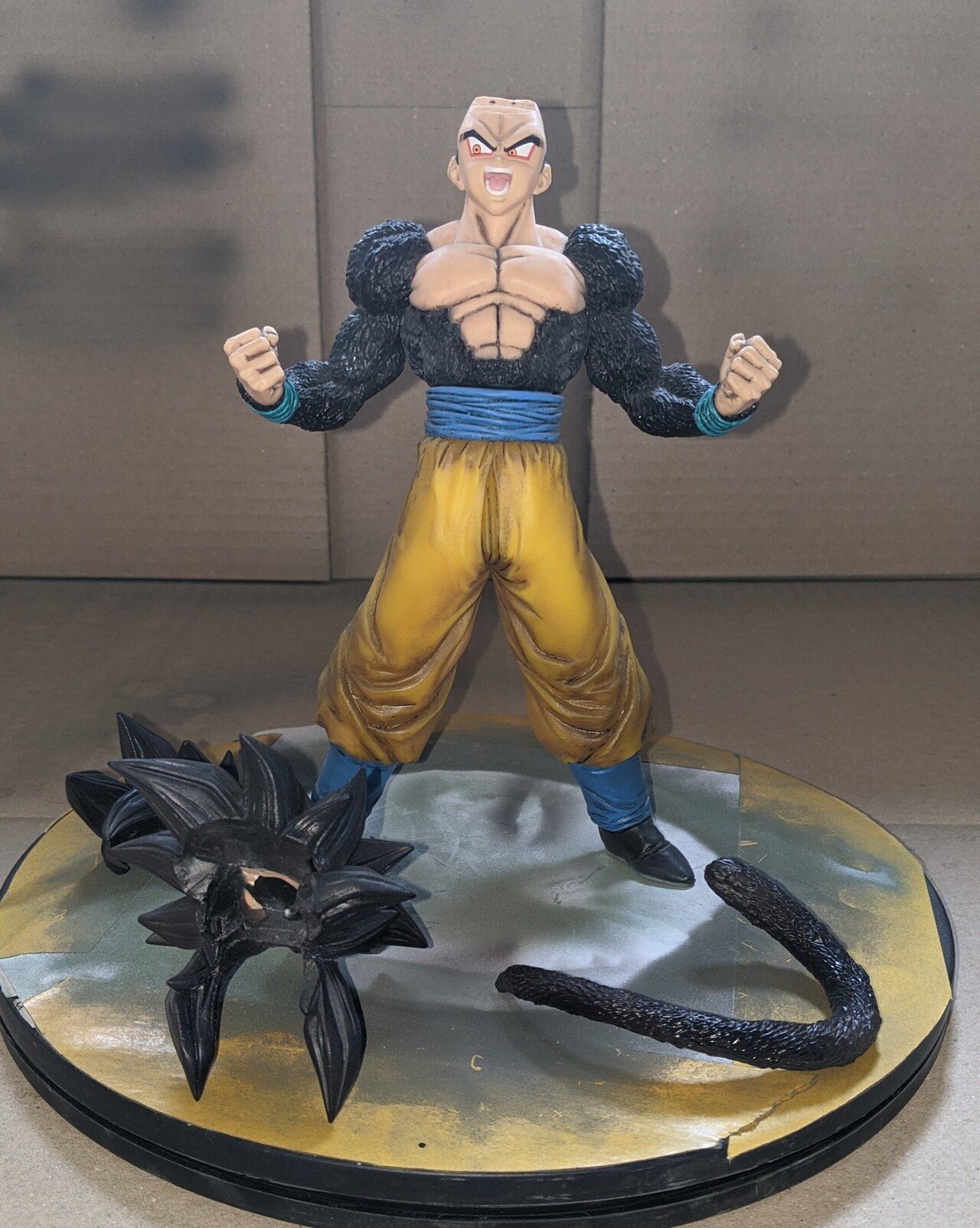 ドラゴンボール スーパーサイヤ人2 孫悟空 フィギュア リペイント ドラゴンボール フィギュア リペイント 超サイヤ人 孫悟空 2次元