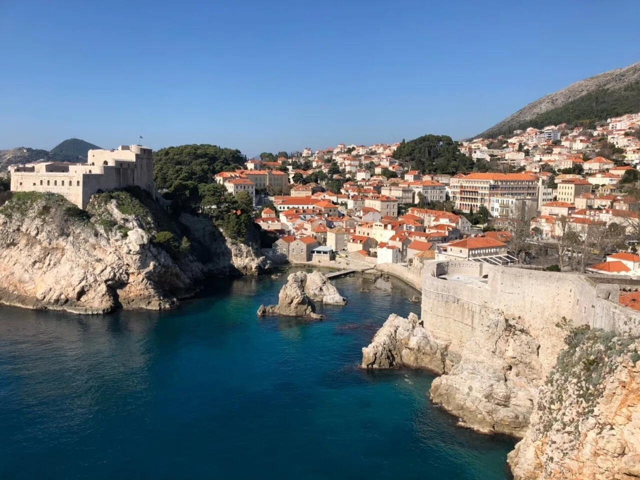 夢のアドリア海の真珠 クロアチア・ドゥブロヴニクの旅🇭🇷｜るまち