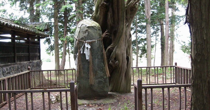 今井兼平形見石 義仲館