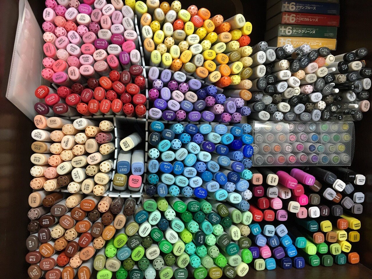 アナログの使用画材のあれこれ｜日向 夏