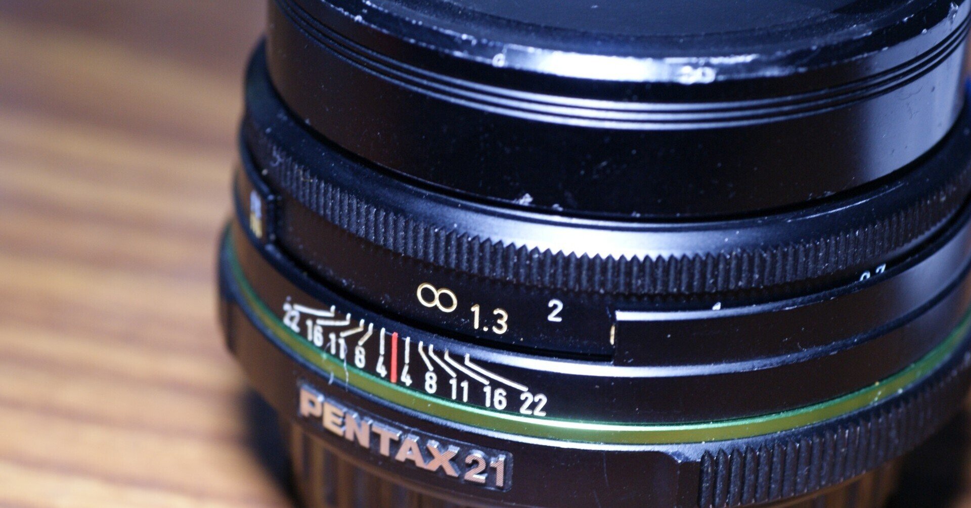 レンズ(単焦点) SMC PENTAX-DA 21mm f/3.2 AL Limited ペンタックス smc PENTAX-DA 21mmF3.2AL Limited 価格比較