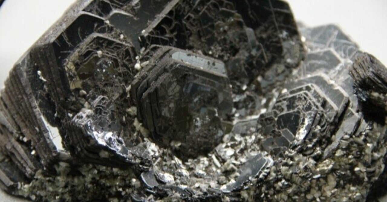 鉄鉱石価格の上昇と採掘株について｜Hugger｜note