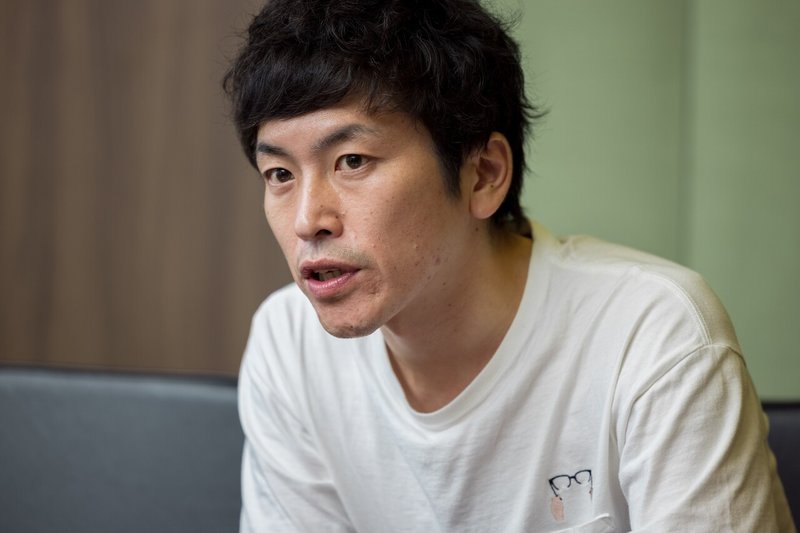 吉本芸人 何か が価値を生む だから辞めない しずる村上純の 個人の時代だからこそ所属し続ける 組織論 文藝春秋digital 吉本芸人 何か が価値を生む だから辞めない しずる村上純の 個人の時代だからこそ所属し続ける 組織論 文藝春秋digital