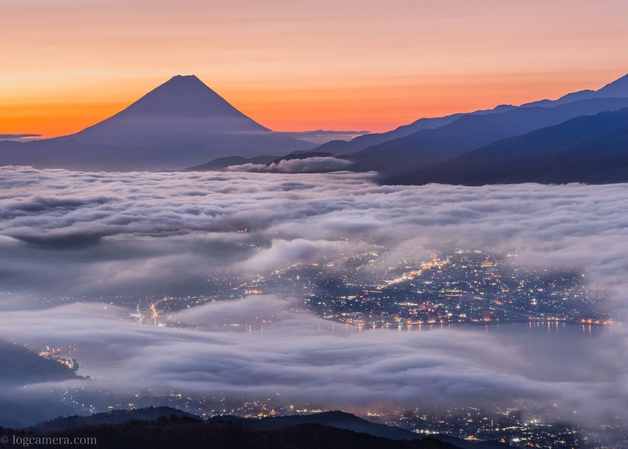 高ボッチから見る富士山と雲海を印象的に仕上げるレタッチテクニック