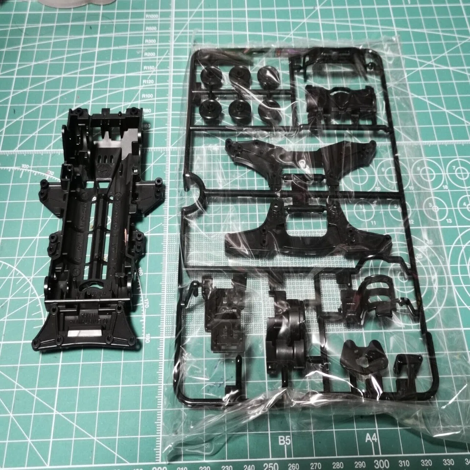 ミニ四駆の構成部品数ハウメニィ｜にゃ〜