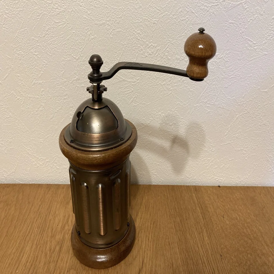 珈琲日記｜コーヒーミルの話（デロンギ電動グラインダーレビュー 
