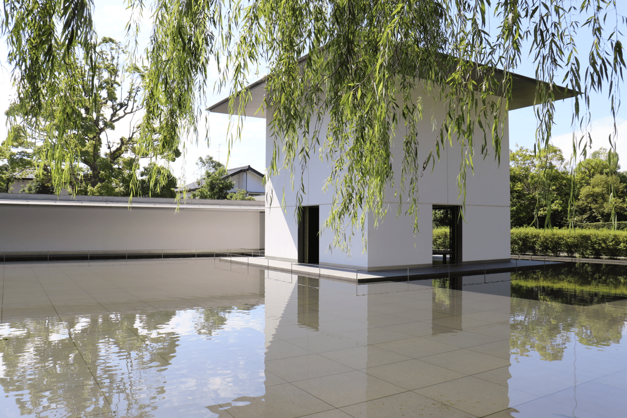 鈴木大拙館 19年9月金沢旅行より きつね Note