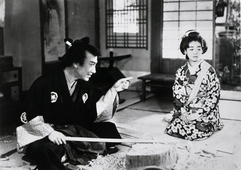 軽妙洒脱 日本映画の ベル エポック 鴛鴦歌合戦 一日一本短評を載せる映画館スタッフ その26 元町映画館 Note