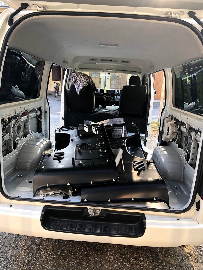 ハイエーススーパーgl 天井断熱 デッドニングメモ バナイチ Note