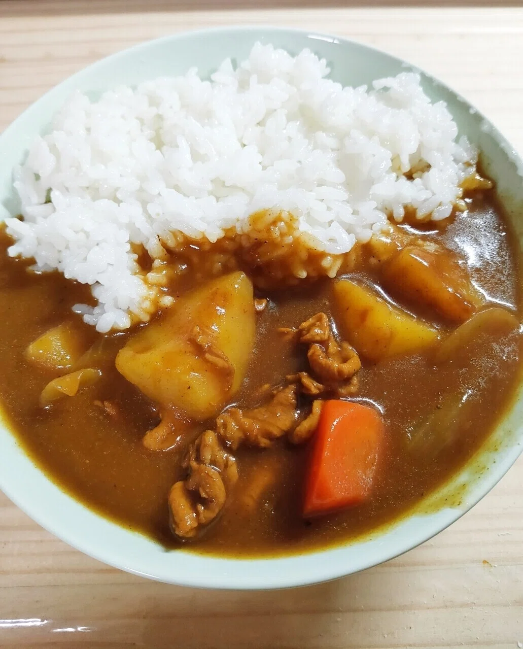 今日の献立はカレー すりおろしりんごを入れてみたのう っ ﾌﾞｫﾝ たんぽぽ拝 Note