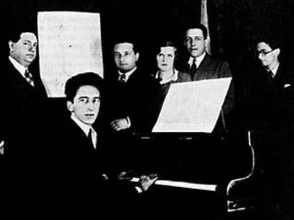 フランス六人組　２０年代パリ音楽家群像