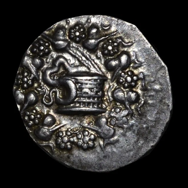 [真正品・銀質保証]K50 ローマ帝国　138-140年　デナリウス銀貨　初期型 ローマ帝国銀貨】1枚 重量未詳 製造年未詳 デナリウス貨 古代