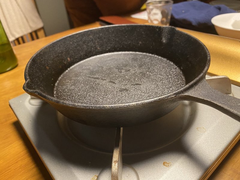 スペイン料理 ピルピル を作ろうと思ったらただのアヒージョになる Noriaki Kawanishi 半農デザイナー Note スペイン料理 ピルピル を作ろうと思ったらただのアヒージョになる Noriaki Kawanishi 半農デザイナー Note