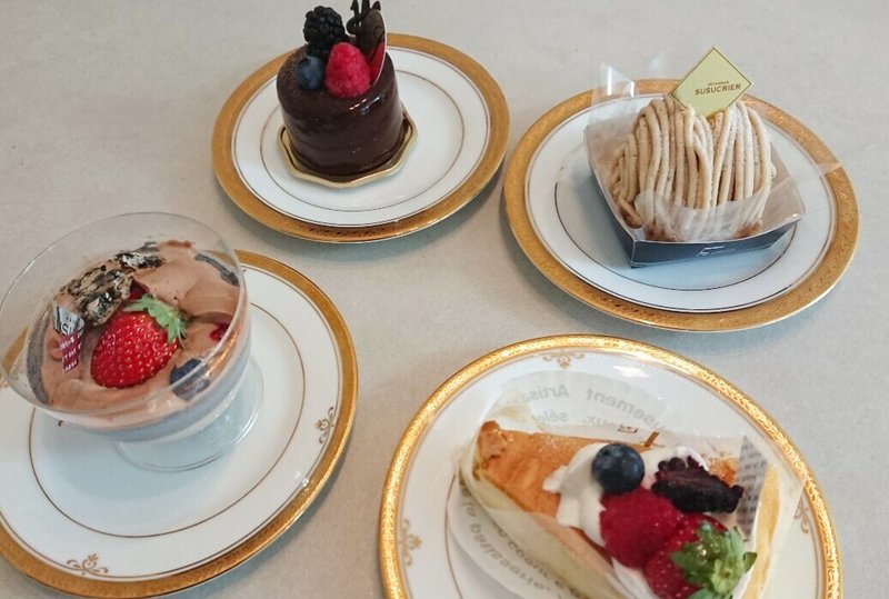 食レポ 武蔵小杉 パティスリーシュシュクリエ Under500円なのに絶品ケーキ ちゃろ Note 食レポ 武蔵小杉 パティスリーシュシュクリエ Under500円なのに絶品ケーキ ちゃろ Note