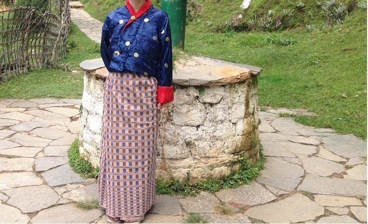 ブータン アンティーク 民族衣装 キラ ウール-