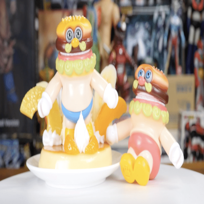 お尻に一目惚れ！プリケツなソフビ、バーガーマン！キングストイさんの