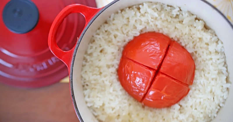衝撃的な美味しさ「丸ごとトマトごはん」の作り方