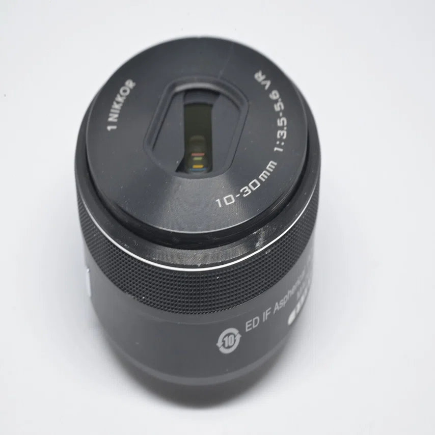 ニコワンを楽しむ；1 NIKKOR VR 10-30mm f/3.5-5.6 PD-ZOOMの分解 