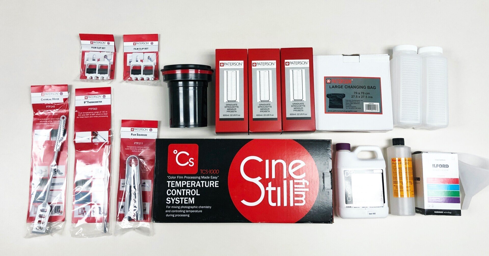 【初心者向け】フィルム現像スターターセット／タンク・暗袋・抽出器など一式 Amazon | フィルム現像タンク 3 スパイラル 調節可能な 120 127