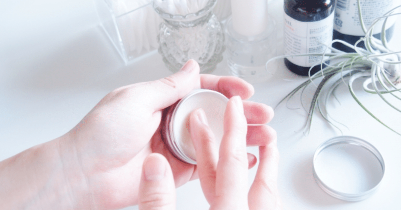 沈んだ気持ちをほっこり包みこむ練り香水レシピ Marina ケアストレスco Note