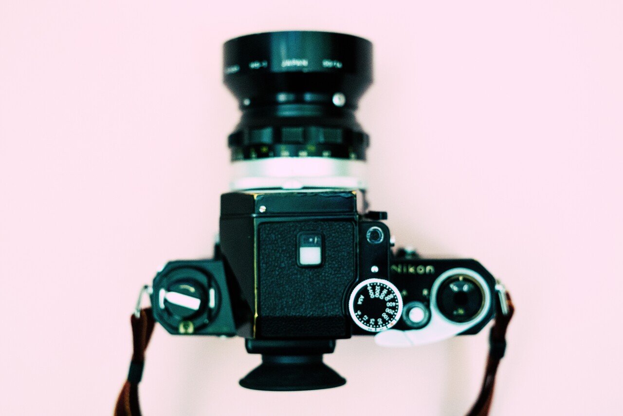 作例あり】フィルムカメラNikonFを持って散歩に【一眼レフ】｜ひかる