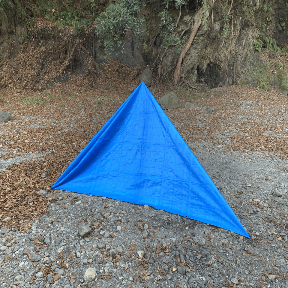 ブルシテントその② 三角テント｜週刊ブルーシート