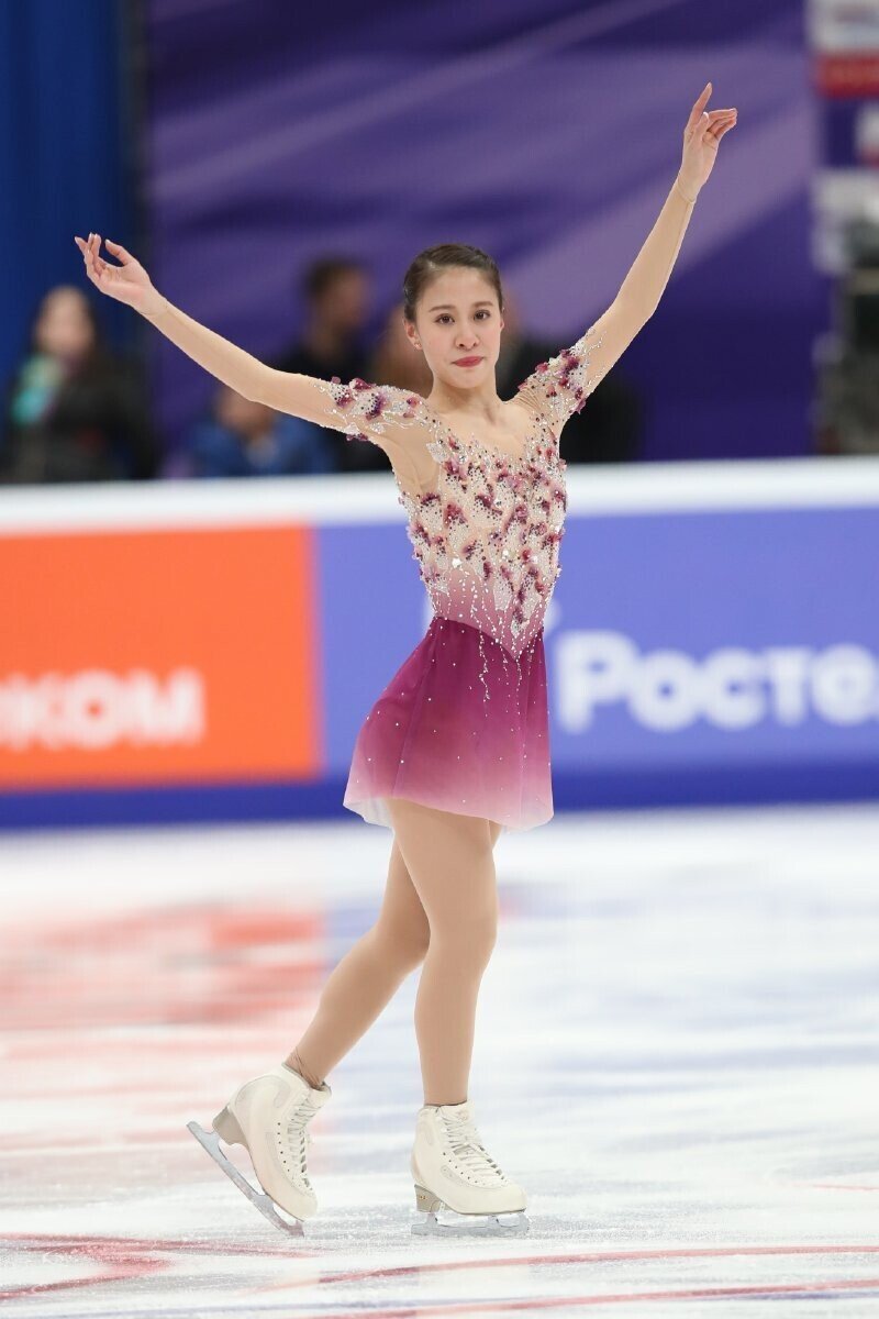 フィギュアスケート素敵な衣装 女子・ピンク編｜あゆみ