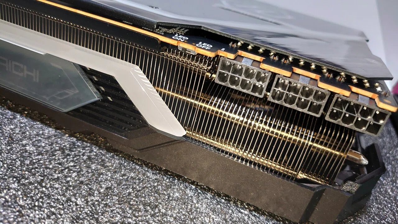 自作PC】ゲーム用PCをアップグレードするおはなし その3【RX6800XT