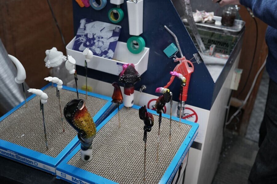 愛知県のソフビ職人 彩色名人の神技】ペインターネット フトアゴン