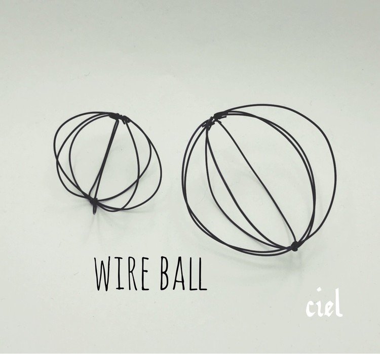 #wirework #ワイヤークラフト #ワイヤー雑貨 #wireball  今日はまるにチャレンジ。