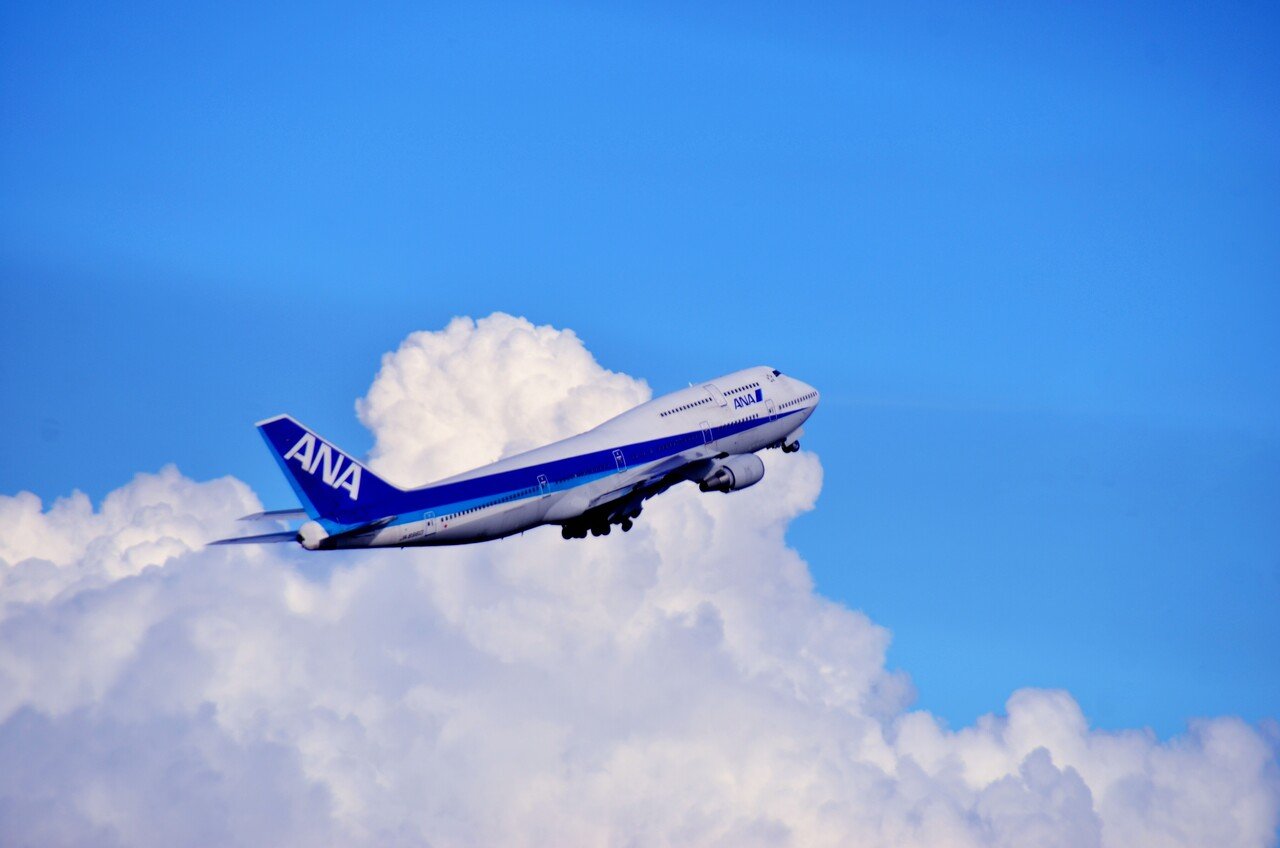 ファイル:All Nippon Airways Boeing 747-481(D) (JA8963 25647