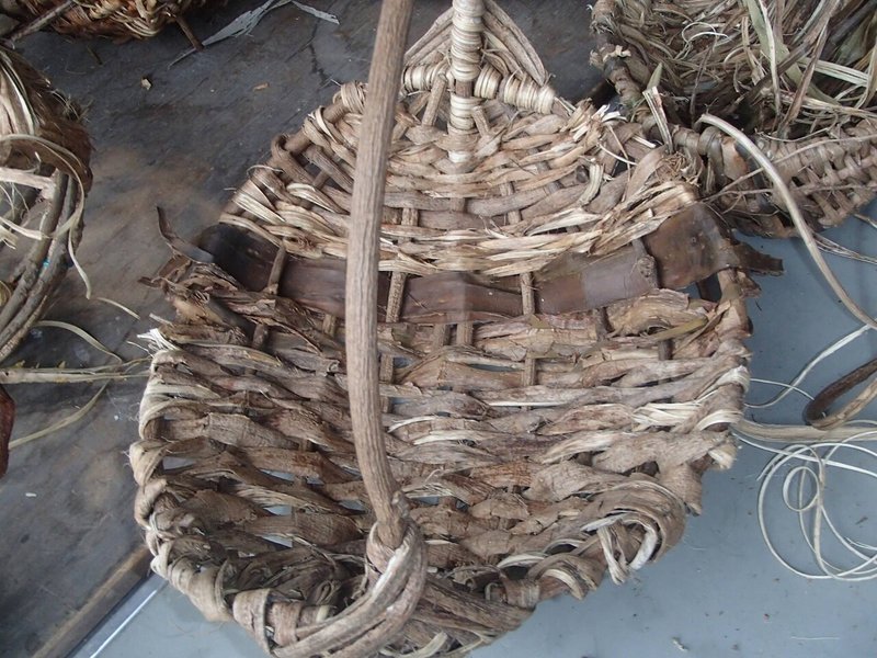 材料費０円で おしゃれなかごを編む３ 葛 くず でカゴ編み 紹介 山の小リス Note