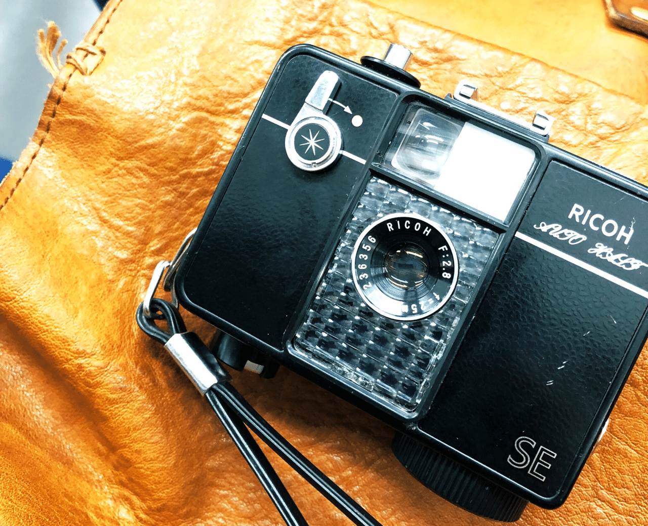 リコー Ricoh Auto Half SE2 Black 35mm Half Frame Camera #2071